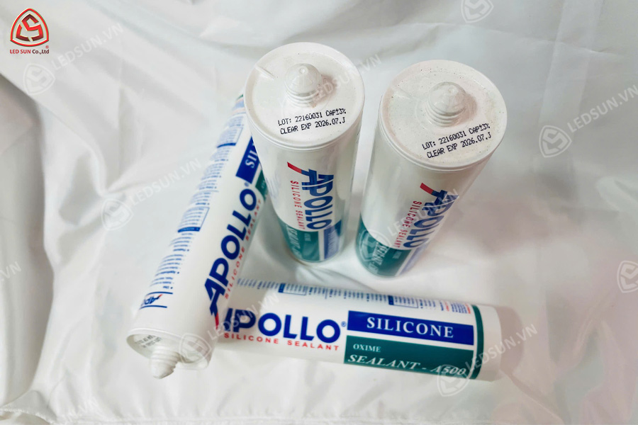 keo silicone a500 trong